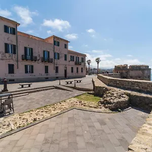 Palau Marco Polo Vendégház Alghero