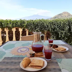 le-nuove-porte-di-taormina.taorminaitalyhotels.com/
